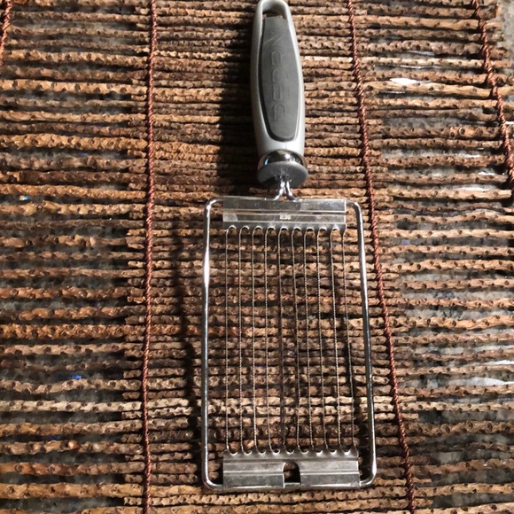 Pedrini Tomato Slicer from Italy - Picture 5 of 8